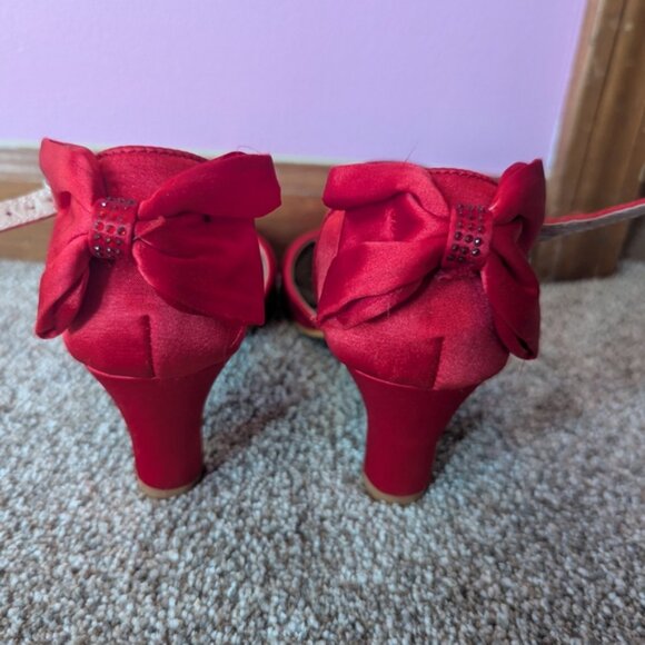 Badgley Mischka Red Satin Heels - Picture 3 of 9